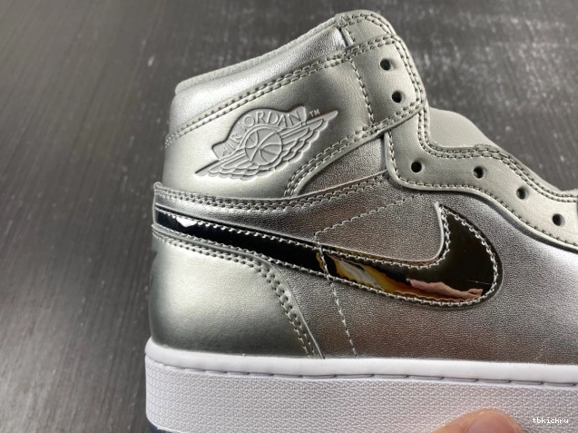 Rep TBkick Giving Jordan Gift High 1 FD6815-001 Air Golf 0725